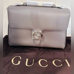 Gucci interlocking large leather chain shoulder bag. Brand new